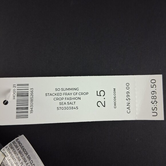 Chico's So Slimming Stacked Fray Girlfriend Crop Jeans Women's Size 14 Sea Salt - Picture 8 of 8